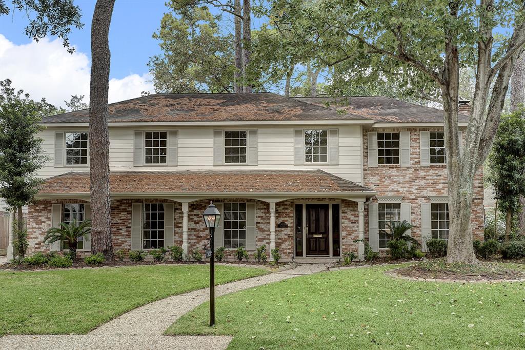 13630 2 Perthshire Road, Houston, Texas 77079, 4 Bedrooms Bedrooms, 12 Rooms Rooms,2 BathroomsBathrooms,Single-family,For Sale,Perthshire,30085254