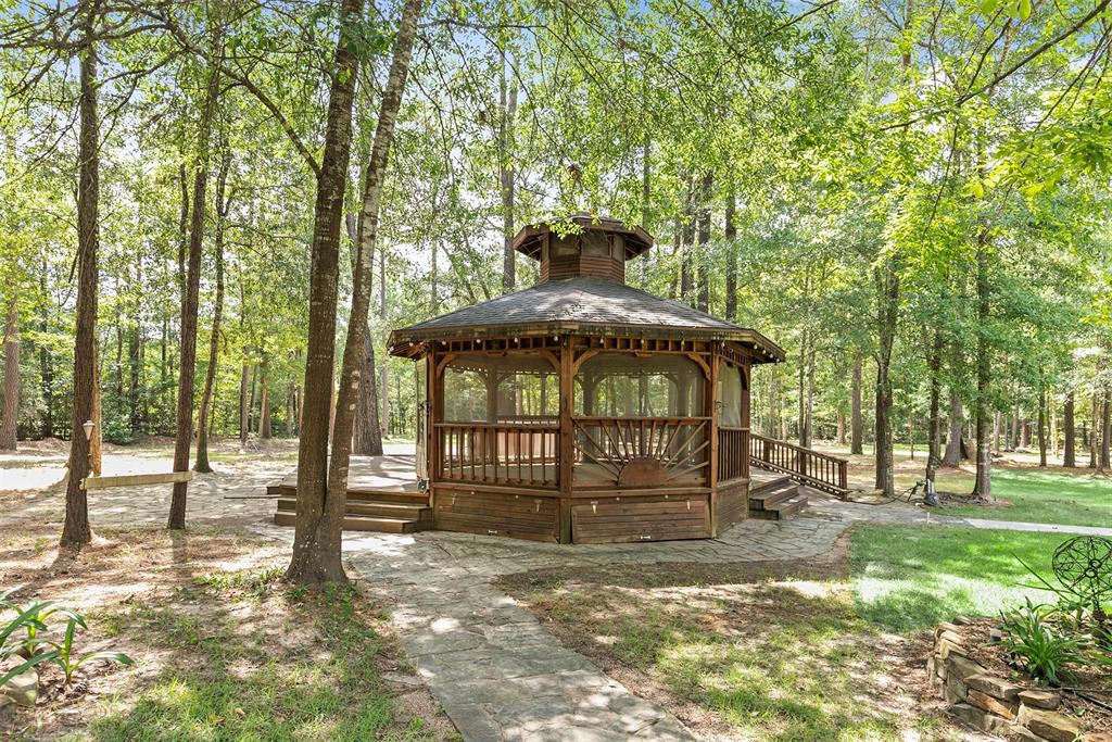 23945 3 Majestic Forest, New Caney, Texas 77357, 7 Bedrooms Bedrooms, 22 Rooms Rooms,4 BathroomsBathrooms,Country Homes/acreage,For Sale,Majestic Forest,18177168