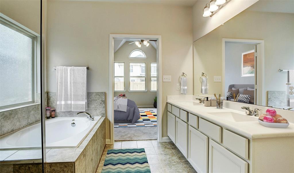 2930 2 Close Reach Road, Manvel, Texas 77578, 5 Bedrooms Bedrooms, 15 Rooms Rooms,3 BathroomsBathrooms,Single-family,For Sale,Close Reach,79512198