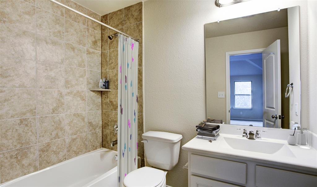 2930 2 Close Reach Road, Manvel, Texas 77578, 5 Bedrooms Bedrooms, 15 Rooms Rooms,3 BathroomsBathrooms,Single-family,For Sale,Close Reach,79512198