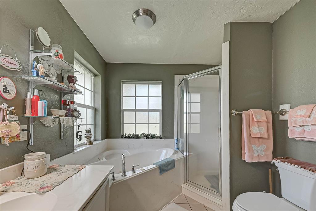 13710 1 Highway 75, Willis, Texas 77378, 3 Bedrooms Bedrooms, 11 Rooms Rooms,2 BathroomsBathrooms,Single-family,For Sale,Highway 75,68493626