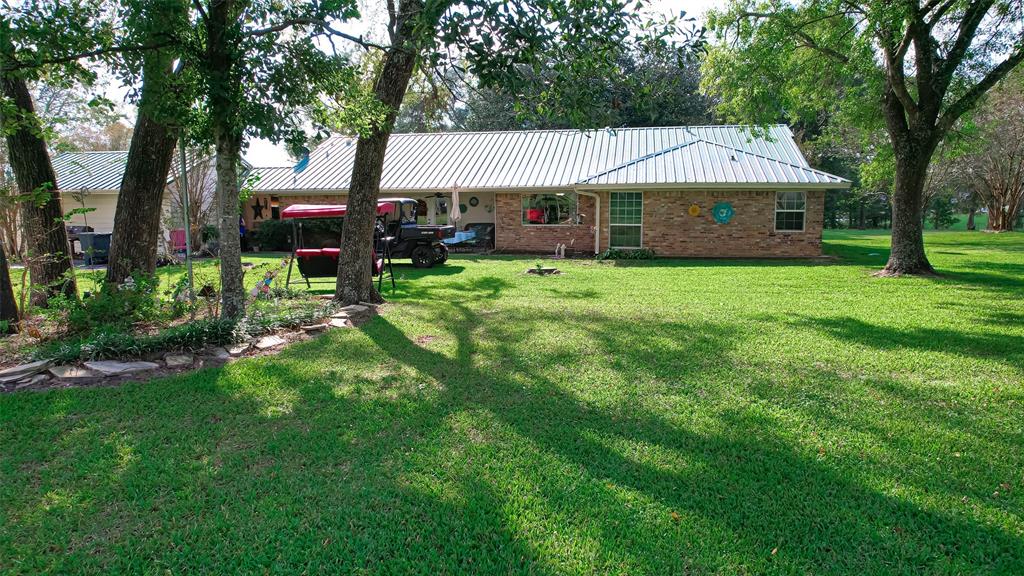 13710 1 Highway 75, Willis, Texas 77378, 3 Bedrooms Bedrooms, 11 Rooms Rooms,2 BathroomsBathrooms,Single-family,For Sale,Highway 75,68493626