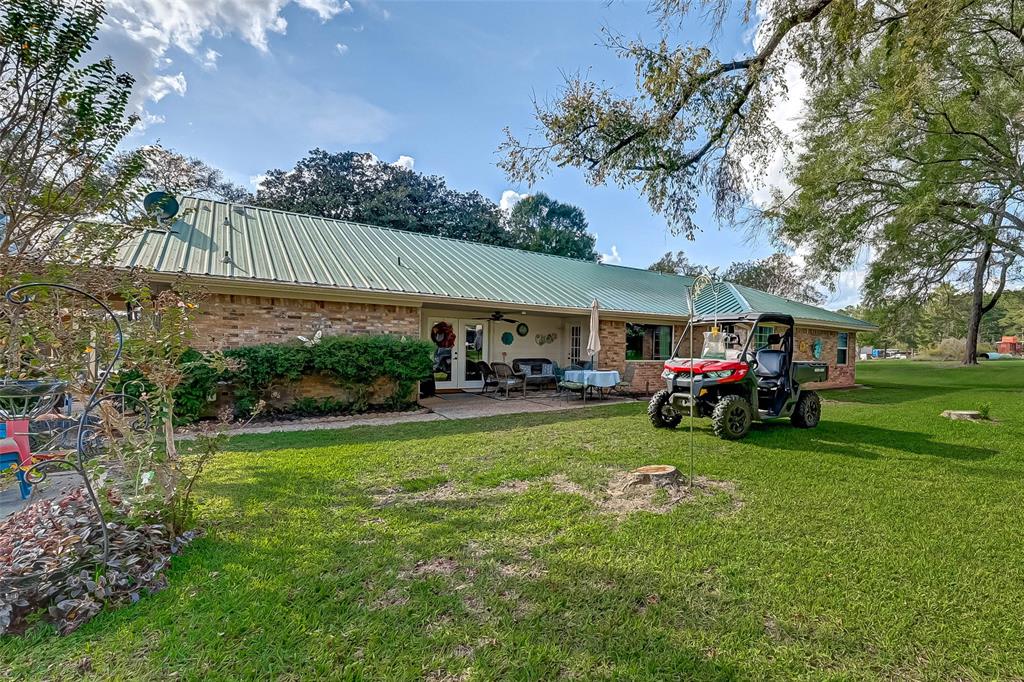 13710 1 Highway 75, Willis, Texas 77378, 3 Bedrooms Bedrooms, 11 Rooms Rooms,2 BathroomsBathrooms,Single-family,For Sale,Highway 75,68493626