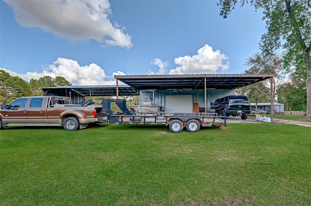 13710 1 Highway 75, Willis, Texas 77378, 3 Bedrooms Bedrooms, 11 Rooms Rooms,2 BathroomsBathrooms,Single-family,For Sale,Highway 75,68493626
