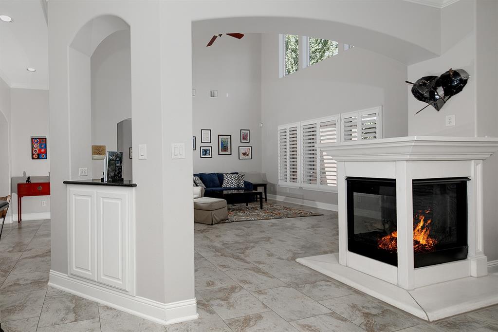 102 2 Player Oaks Place, The Woodlands, Texas 77382, 5 Bedrooms Bedrooms, 14 Rooms Rooms,3 BathroomsBathrooms,Single-family,For Sale,Player Oaks,77008492