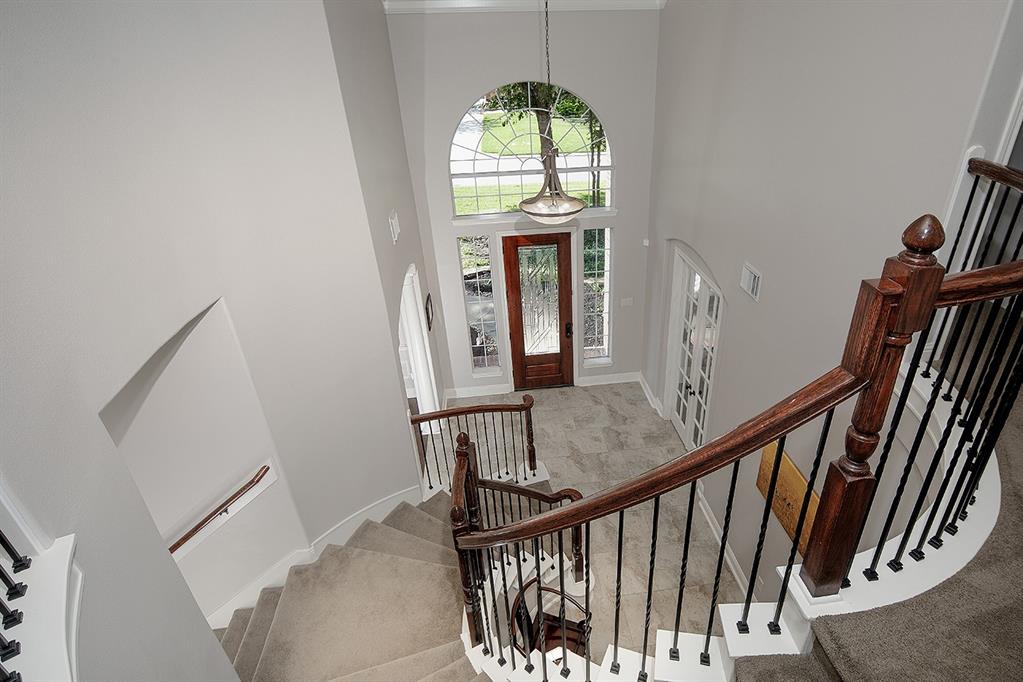 102 2 Player Oaks Place, The Woodlands, Texas 77382, 5 Bedrooms Bedrooms, 14 Rooms Rooms,3 BathroomsBathrooms,Single-family,For Sale,Player Oaks,77008492