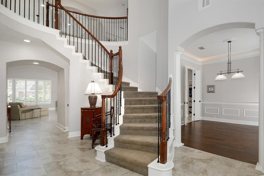102 2 Player Oaks Place, The Woodlands, Texas 77382, 5 Bedrooms Bedrooms, 14 Rooms Rooms,3 BathroomsBathrooms,Single-family,For Sale,Player Oaks,77008492