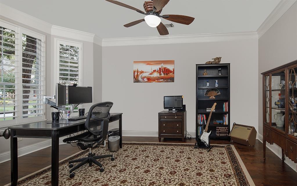 102 2 Player Oaks Place, The Woodlands, Texas 77382, 5 Bedrooms Bedrooms, 14 Rooms Rooms,3 BathroomsBathrooms,Single-family,For Sale,Player Oaks,77008492