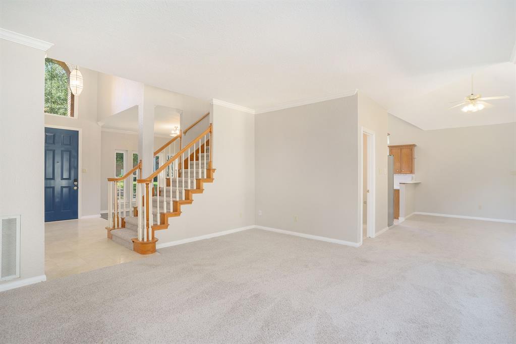 104 2 Lake Point Court, League City, Texas 77573, 4 Bedrooms Bedrooms, 4 Rooms Rooms,2 BathroomsBathrooms,Single-family,For Sale,Lake Point,73480469