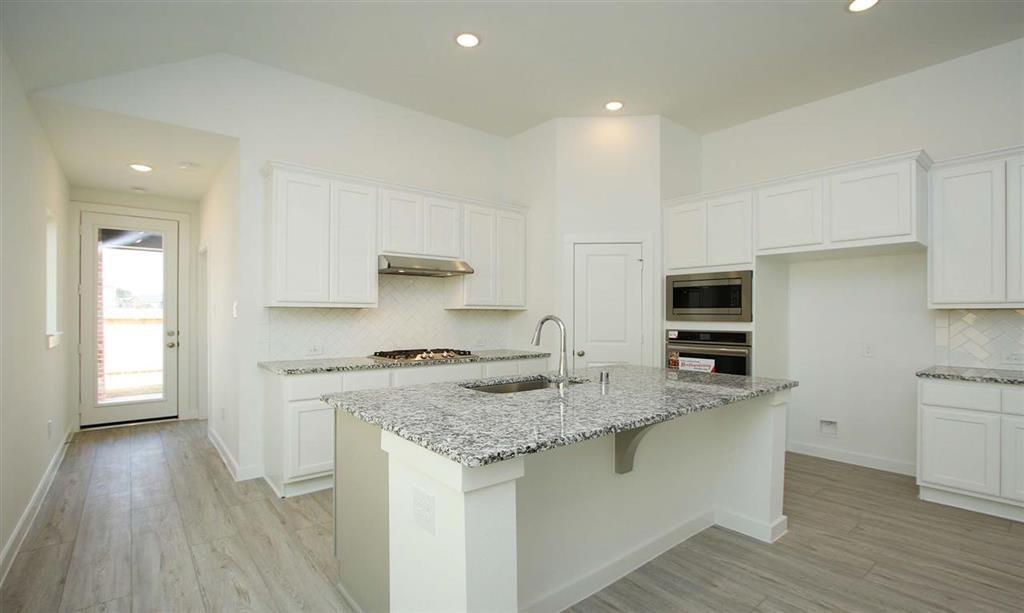 12606 1 Walnut Orchard Drive, Houston, Texas 77066, 3 Bedrooms Bedrooms, 3 Rooms Rooms,2 BathroomsBathrooms,Single-family,For Sale,Walnut Orchard Drive,53640685