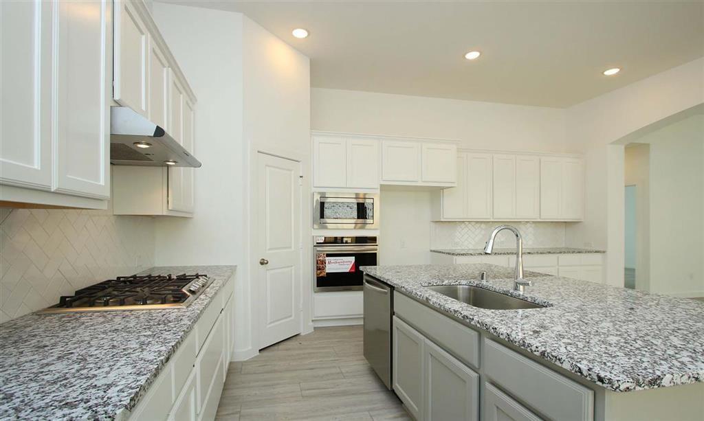12606 1 Walnut Orchard Drive, Houston, Texas 77066, 3 Bedrooms Bedrooms, 3 Rooms Rooms,2 BathroomsBathrooms,Single-family,For Sale,Walnut Orchard Drive,53640685