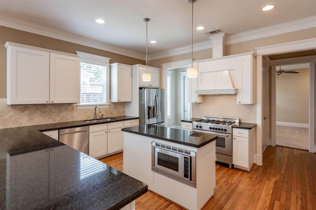 27 1 Red Harper Drive, Spring, Texas 77389, 3 Bedrooms Bedrooms, 8 Rooms Rooms,2 BathroomsBathrooms,Single-family,For Sale,Red Harper,69467112