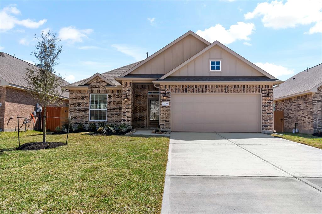 2430 1 Palisade Crest Drive, Iowa Colony, Texas 77583, 3 Bedrooms Bedrooms, 6 Rooms Rooms,2 BathroomsBathrooms,Single-family,For Sale,Palisade Crest,45876645