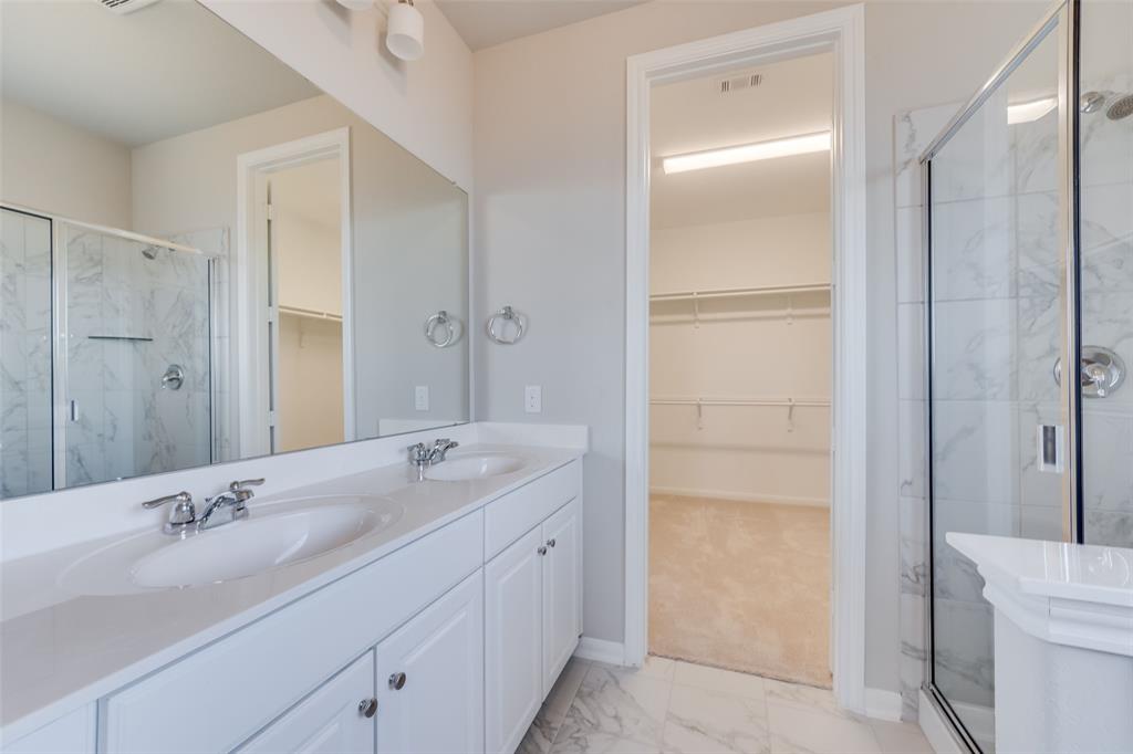 2639 1 Westward Hill Drive, Fresno, Texas 77545, 4 Bedrooms Bedrooms, 11 Rooms Rooms,3 BathroomsBathrooms,Single-family,For Sale,Westward Hill,68205256