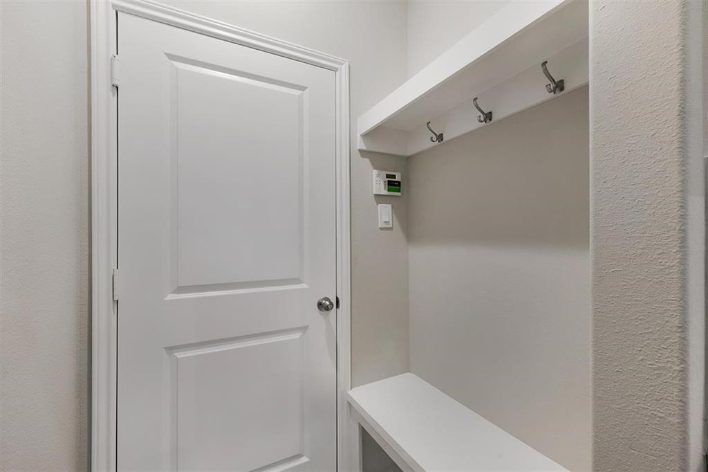 2221 1 Bayleaf Manor Drive, Manvel, Texas 77578, 4 Bedrooms Bedrooms, 10 Rooms Rooms,3 BathroomsBathrooms,Single-family,For Sale,Bayleaf Manor,65025602