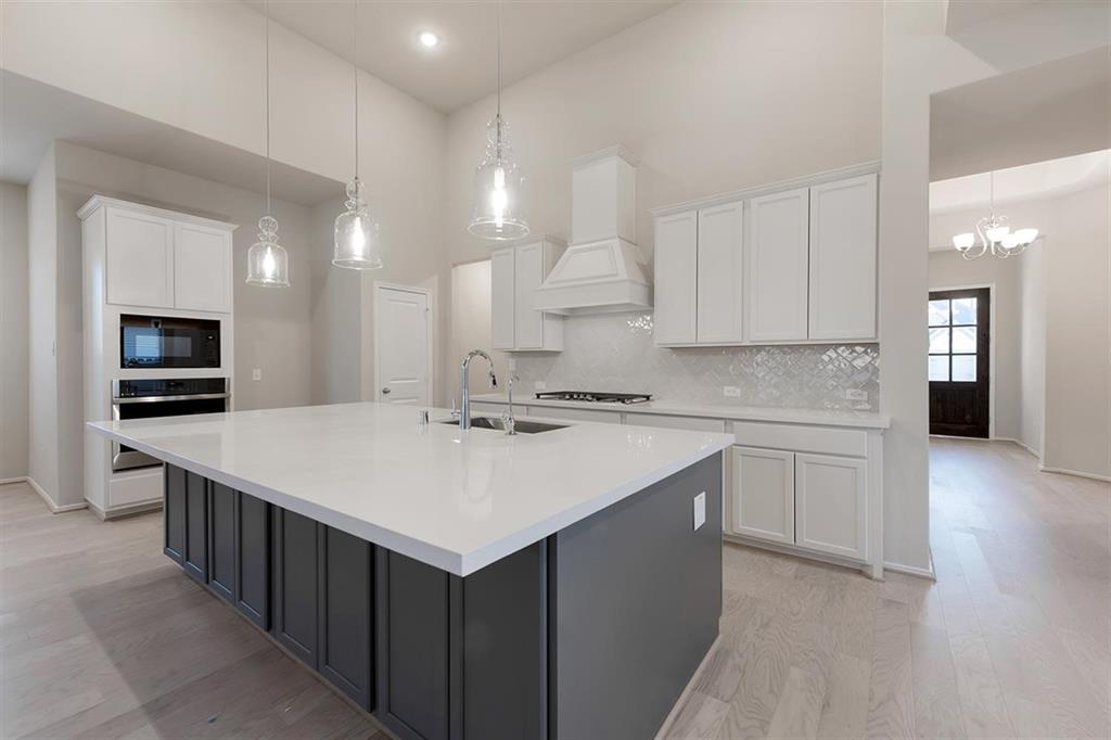 2221 1 Bayleaf Manor Drive, Manvel, Texas 77578, 4 Bedrooms Bedrooms, 10 Rooms Rooms,3 BathroomsBathrooms,Single-family,For Sale,Bayleaf Manor,65025602