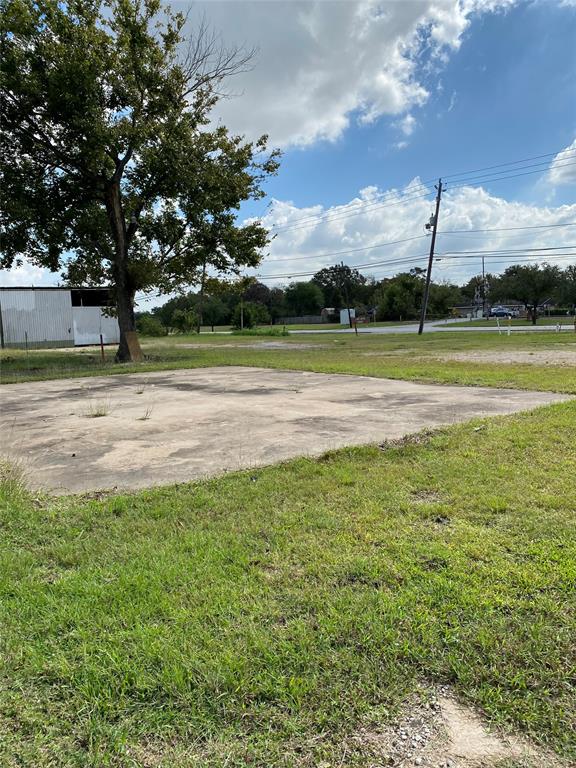 Desirable commercial 1 acre lot that faces Market street.   Great location for any future business development.