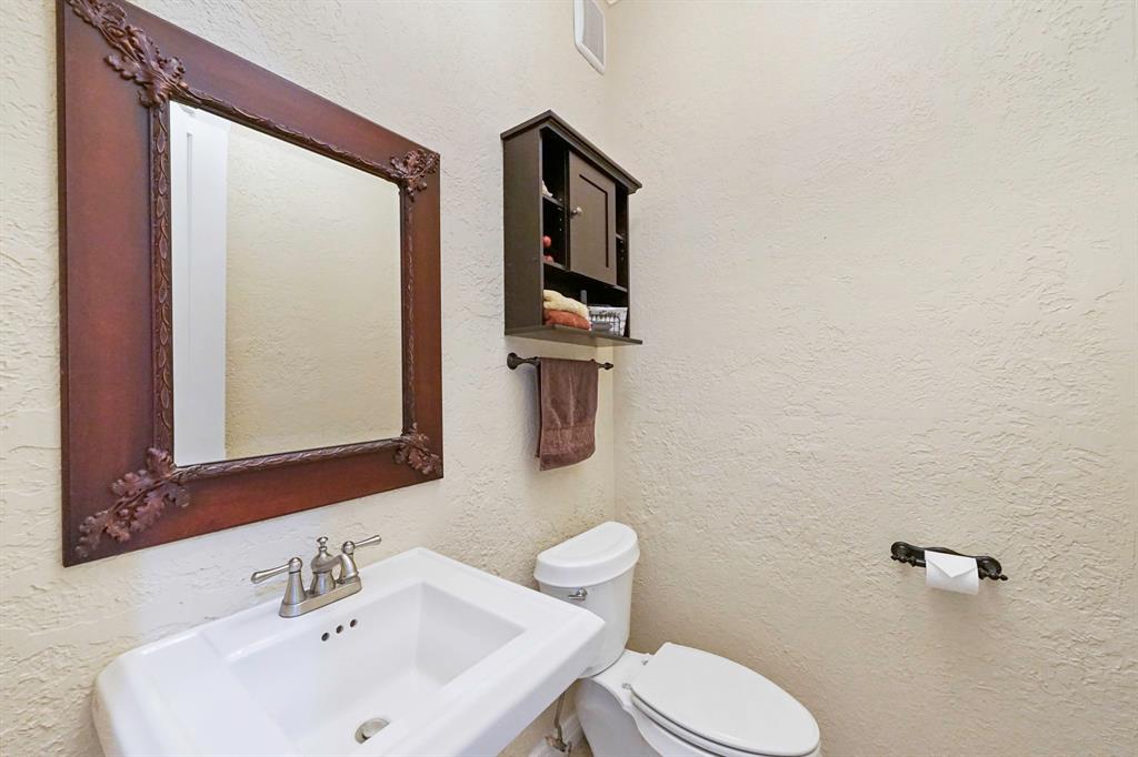 37435 1.5 Guyler Road, Simonton, Texas 77476, 4 Bedrooms Bedrooms, 12 Rooms Rooms,3 BathroomsBathrooms,Country Homes/acreage,For Sale,Guyler,72579725