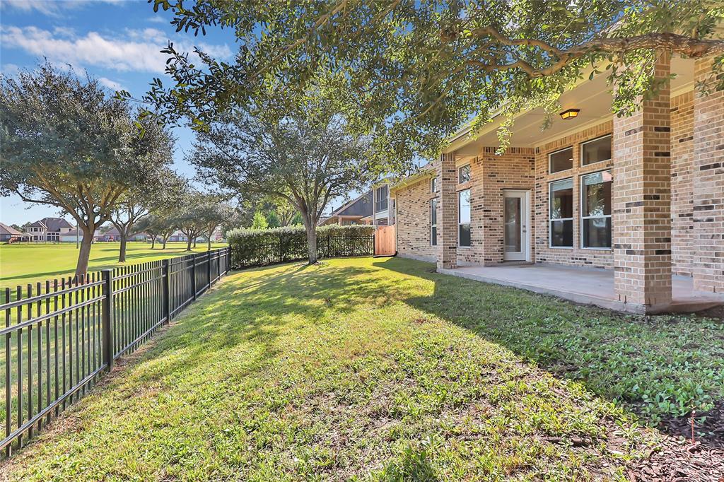 21314 1 Shawnee Park Drive, Richmond, Texas 77406, 4 Bedrooms Bedrooms, 11 Rooms Rooms,3 BathroomsBathrooms,Single-family,For Sale,Shawnee Park,44204736