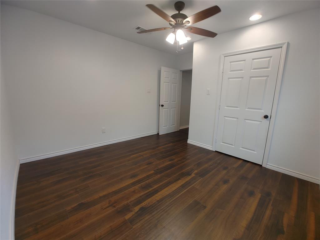 908 1 Kelley Street, Houston, Texas 77009, 3 Bedrooms Bedrooms, 5 Rooms Rooms,2 BathroomsBathrooms,Single-family,For Sale,Kelley,51404722