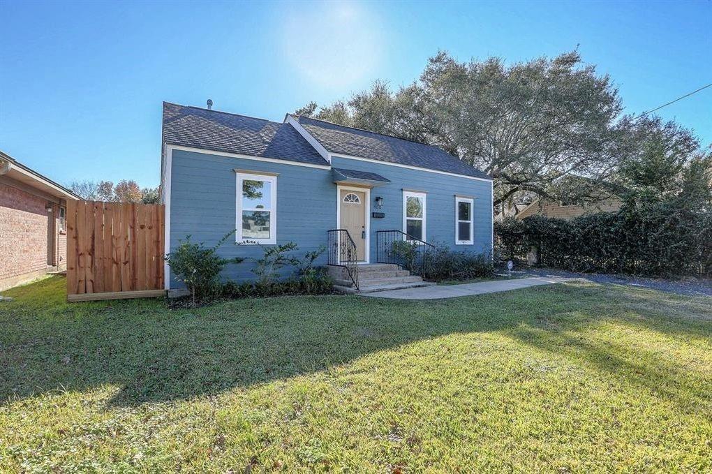 908 1 Kelley Street, Houston, Texas 77009, 3 Bedrooms Bedrooms, 5 Rooms Rooms,2 BathroomsBathrooms,Single-family,For Sale,Kelley,51404722