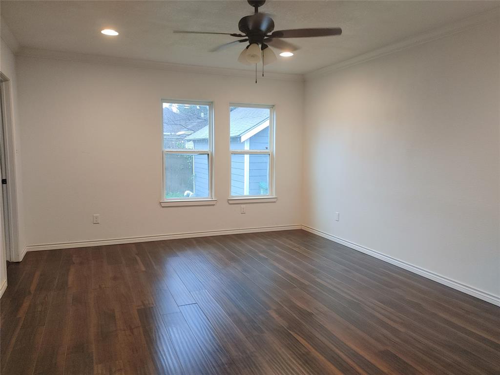 908 1 Kelley Street, Houston, Texas 77009, 3 Bedrooms Bedrooms, 5 Rooms Rooms,2 BathroomsBathrooms,Single-family,For Sale,Kelley,51404722