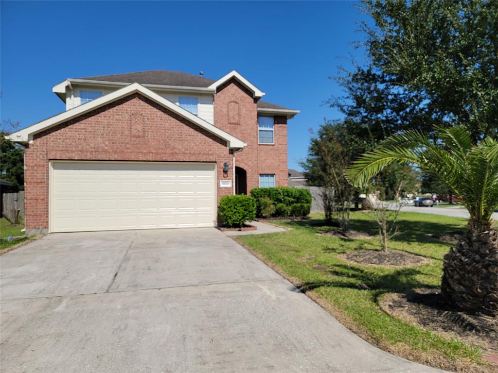 9819 2 Tawny Trace Court, Houston, Texas 77044, 4 Bedrooms Bedrooms, 7 Rooms Rooms,2 BathroomsBathrooms,Single-family,For Sale,Tawny Trace,30845981