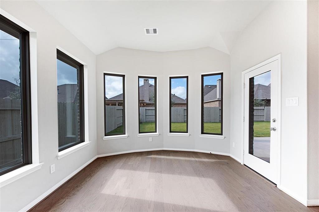 4318 2 Sandy Cove Drive, Manvel, Texas 77578, 4 Bedrooms Bedrooms, 12 Rooms Rooms,4 BathroomsBathrooms,Single-family,For Sale,Sandy Cove,68906075