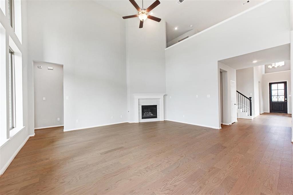 4318 2 Sandy Cove Drive, Manvel, Texas 77578, 4 Bedrooms Bedrooms, 12 Rooms Rooms,4 BathroomsBathrooms,Single-family,For Sale,Sandy Cove,68906075