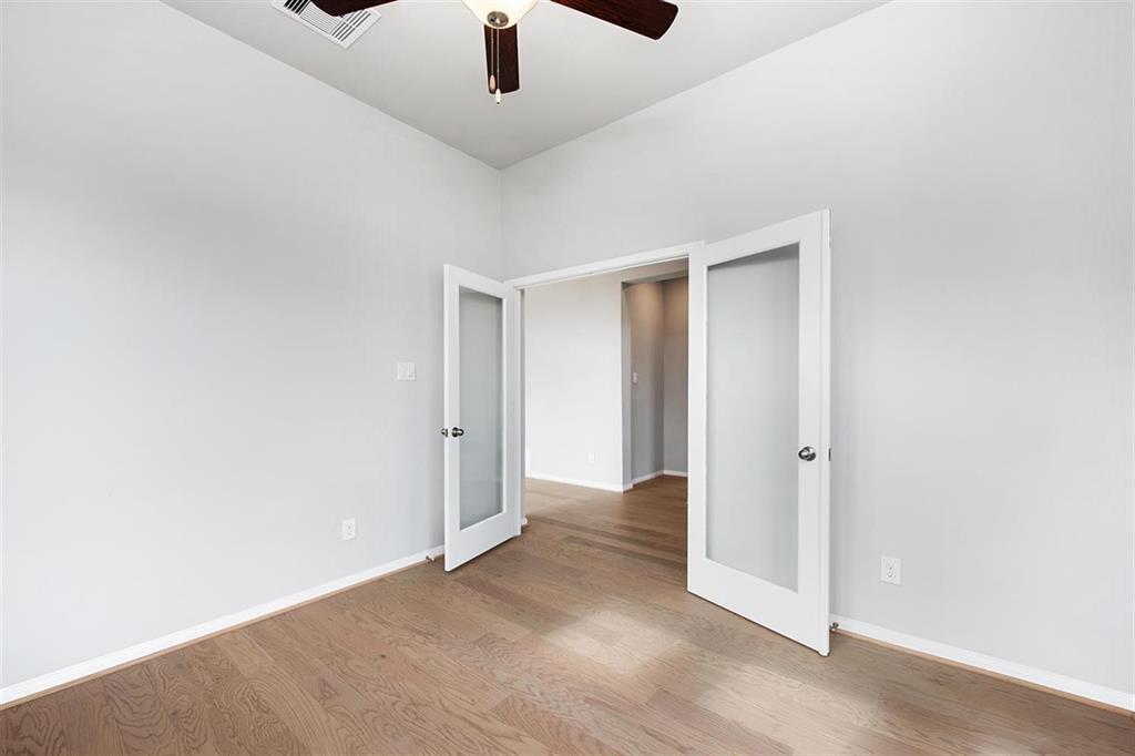 4318 2 Sandy Cove Drive, Manvel, Texas 77578, 4 Bedrooms Bedrooms, 12 Rooms Rooms,4 BathroomsBathrooms,Single-family,For Sale,Sandy Cove,68906075