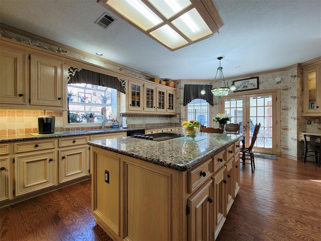 2018 2 Island Oak Street, Houston, Texas 77062, 4 Bedrooms Bedrooms, 10 Rooms Rooms,3 BathroomsBathrooms,Single-family,For Sale,Island Oak,55029896
