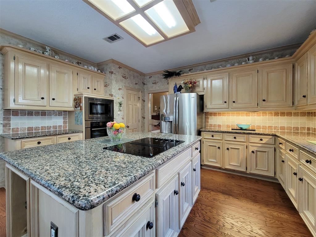 2018 2 Island Oak Street, Houston, Texas 77062, 4 Bedrooms Bedrooms, 10 Rooms Rooms,3 BathroomsBathrooms,Single-family,For Sale,Island Oak,55029896