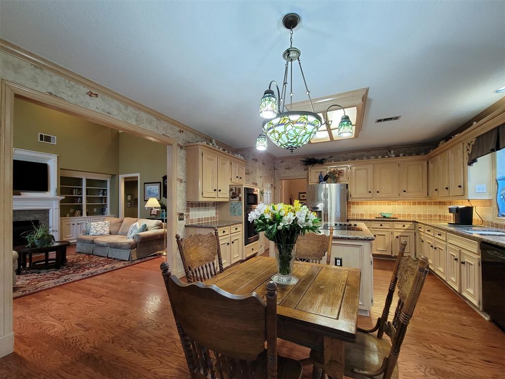 2018 2 Island Oak Street, Houston, Texas 77062, 4 Bedrooms Bedrooms, 10 Rooms Rooms,3 BathroomsBathrooms,Single-family,For Sale,Island Oak,55029896