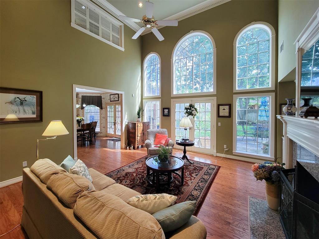 2018 2 Island Oak Street, Houston, Texas 77062, 4 Bedrooms Bedrooms, 10 Rooms Rooms,3 BathroomsBathrooms,Single-family,For Sale,Island Oak,55029896