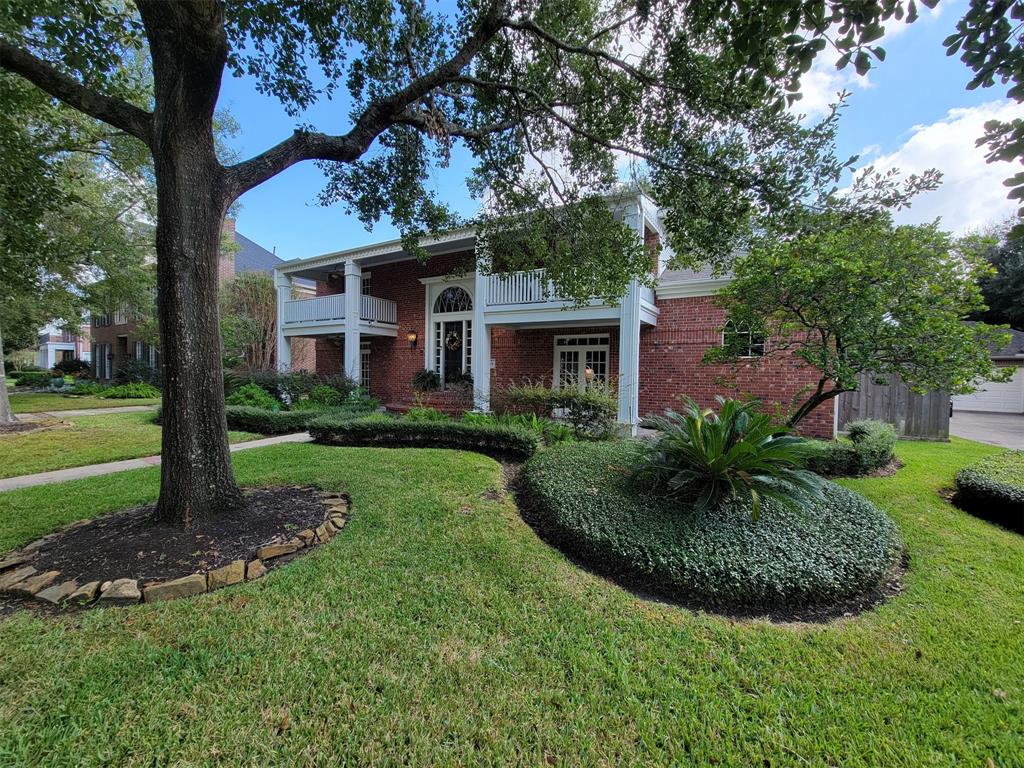 2018 2 Island Oak Street, Houston, Texas 77062, 4 Bedrooms Bedrooms, 10 Rooms Rooms,3 BathroomsBathrooms,Single-family,For Sale,Island Oak,55029896