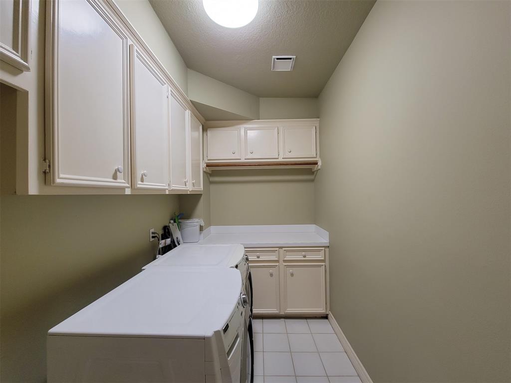 2018 2 Island Oak Street, Houston, Texas 77062, 4 Bedrooms Bedrooms, 10 Rooms Rooms,3 BathroomsBathrooms,Single-family,For Sale,Island Oak,55029896