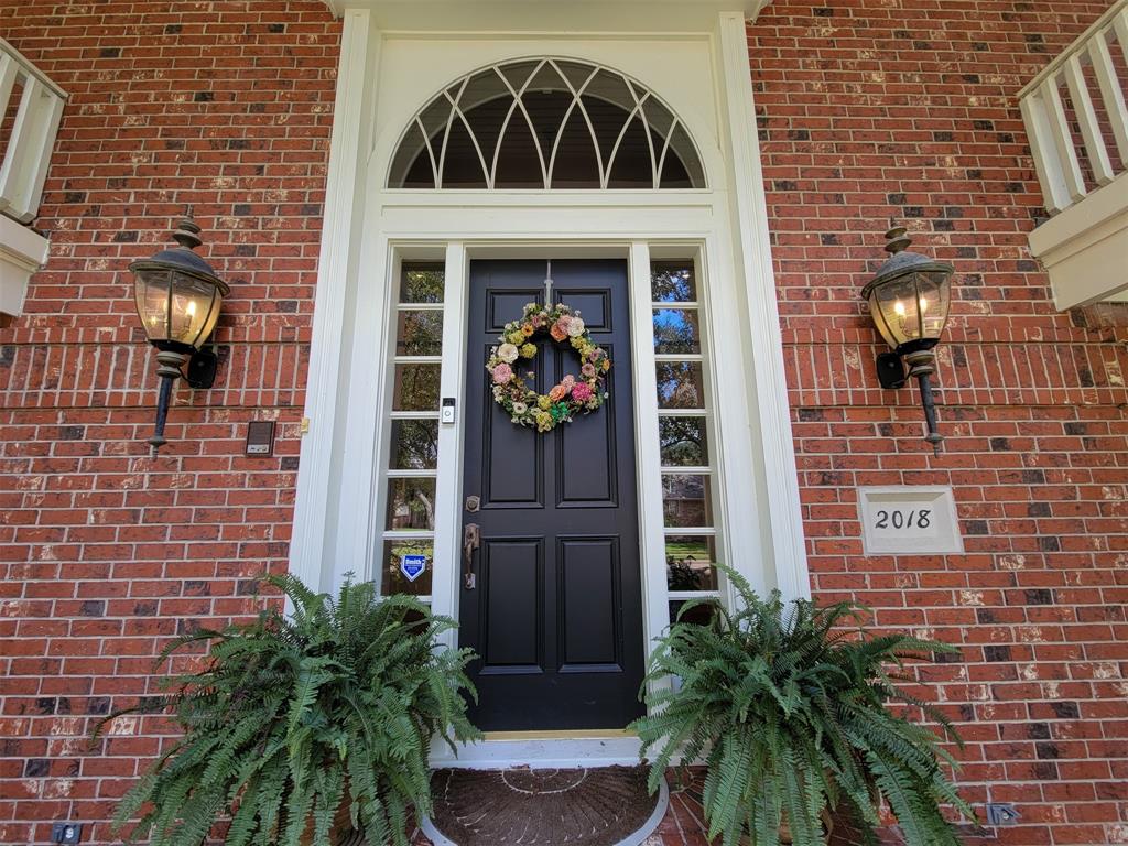 2018 2 Island Oak Street, Houston, Texas 77062, 4 Bedrooms Bedrooms, 10 Rooms Rooms,3 BathroomsBathrooms,Single-family,For Sale,Island Oak,55029896