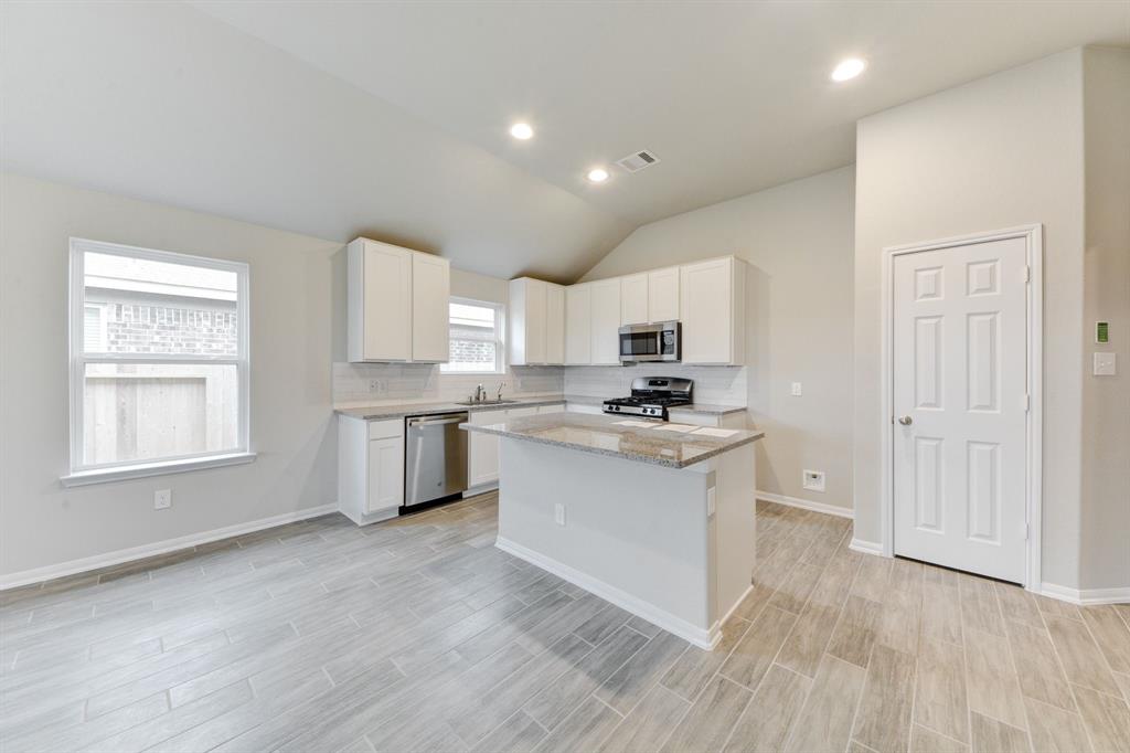 20642 1 Beeston Glade Lane, Katy, Texas 77449, 3 Bedrooms Bedrooms, 9 Rooms Rooms,2 BathroomsBathrooms,Single-family,For Sale,Beeston Glade,64176846