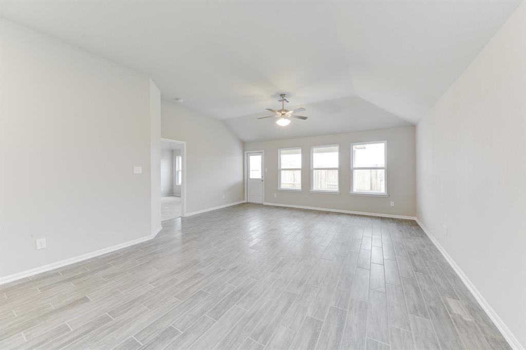 20642 1 Beeston Glade Lane, Katy, Texas 77449, 3 Bedrooms Bedrooms, 9 Rooms Rooms,2 BathroomsBathrooms,Single-family,For Sale,Beeston Glade,64176846