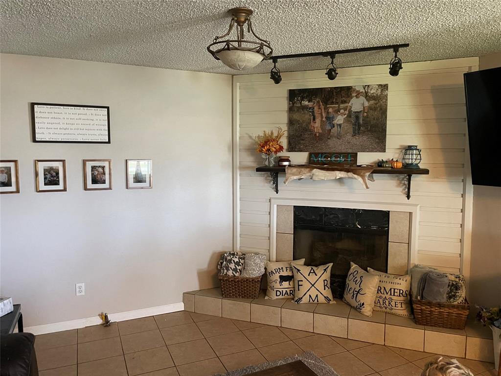 5614 1 Orchard Lane, Santa Fe, Texas 77517, 3 Bedrooms Bedrooms, 6 Rooms Rooms,2 BathroomsBathrooms,Single-family,For Sale,Orchard,69812838