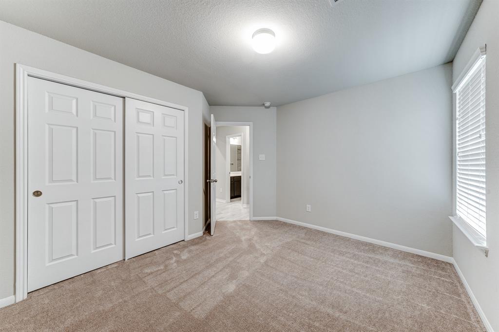 2702 1 Golden Hills Court, Fresno, Texas 77545, 4 Bedrooms Bedrooms, 10 Rooms Rooms,3 BathroomsBathrooms,Single-family,For Sale,Golden Hills,78794679