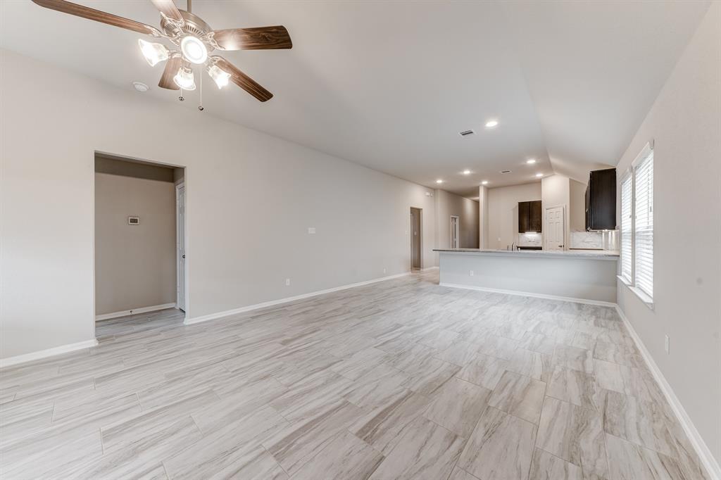 2702 1 Golden Hills Court, Fresno, Texas 77545, 4 Bedrooms Bedrooms, 10 Rooms Rooms,3 BathroomsBathrooms,Single-family,For Sale,Golden Hills,78794679