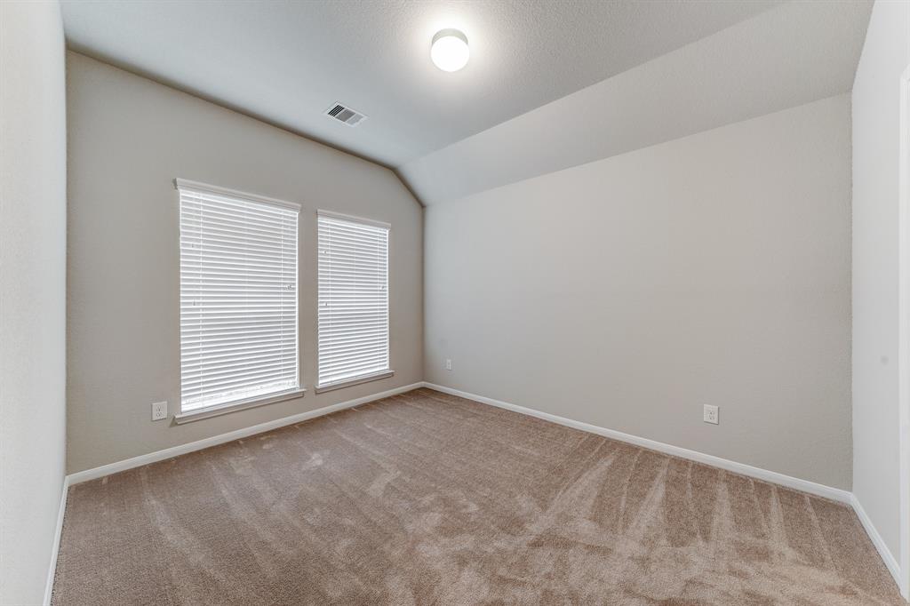 2702 1 Golden Hills Court, Fresno, Texas 77545, 4 Bedrooms Bedrooms, 10 Rooms Rooms,3 BathroomsBathrooms,Single-family,For Sale,Golden Hills,78794679