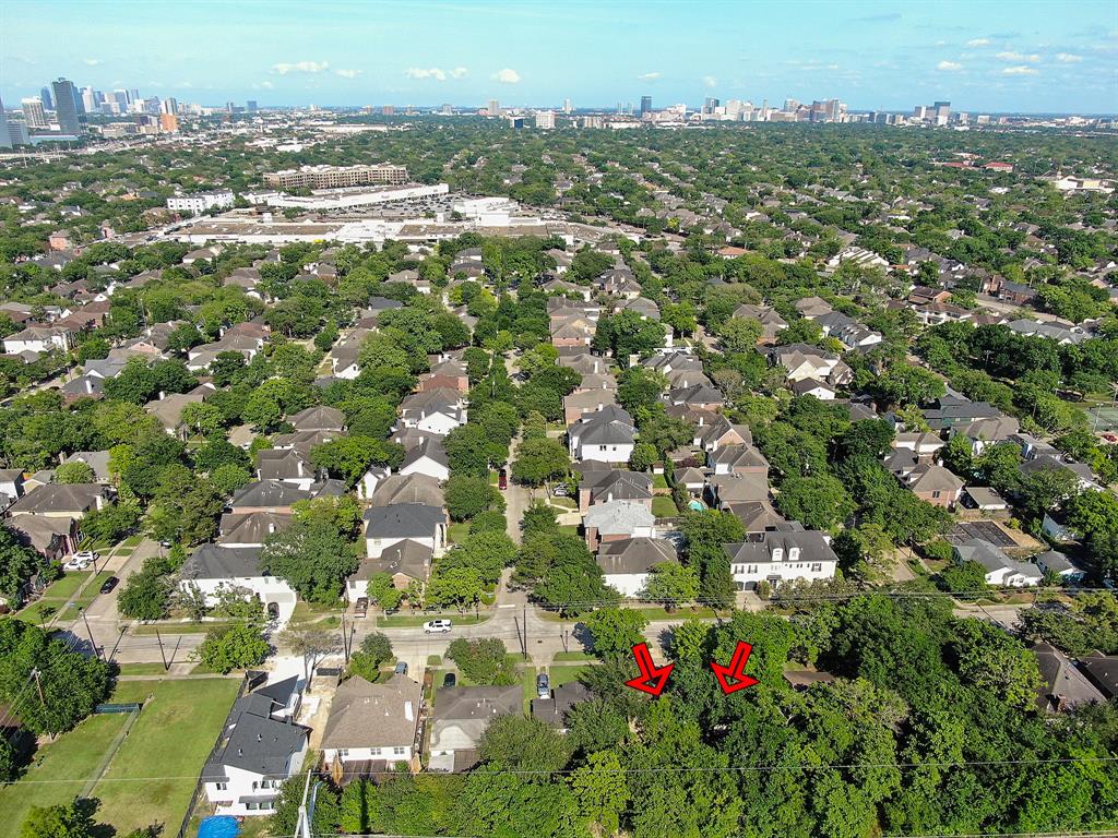 5608 1 Community Drive, Houston, Texas 77005, 2 Bedrooms Bedrooms, 5 Rooms Rooms,1 BathroomBathrooms,Single-family,For Sale,Community,85870661