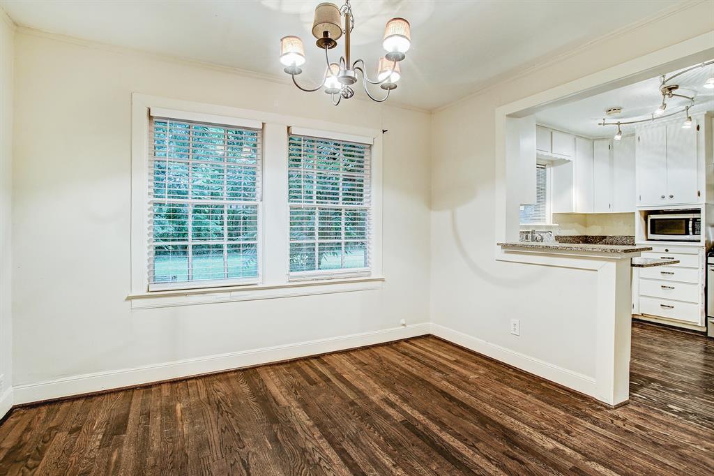 5608 1 Community Drive, Houston, Texas 77005, 2 Bedrooms Bedrooms, 5 Rooms Rooms,1 BathroomBathrooms,Single-family,For Sale,Community,85870661