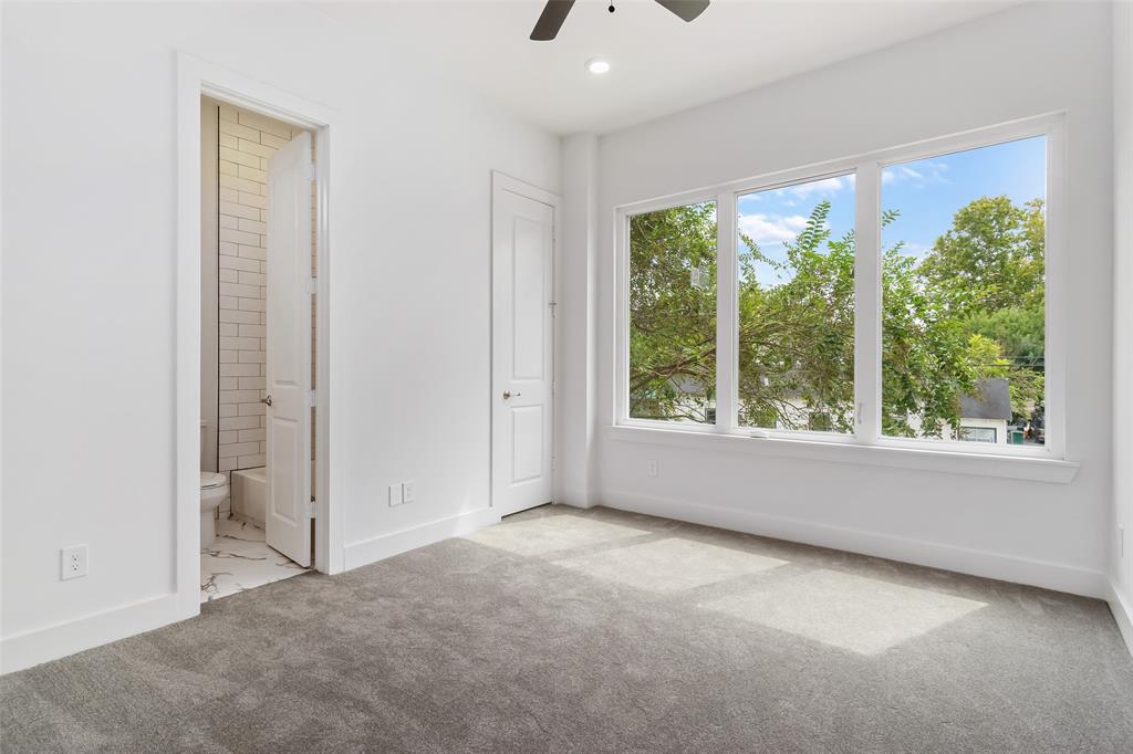 216 2 Oriole Street, Houston, Texas 77018, 3 Bedrooms Bedrooms, 6 Rooms Rooms,2 BathroomsBathrooms,Single-family,For Sale,Oriole,68820571