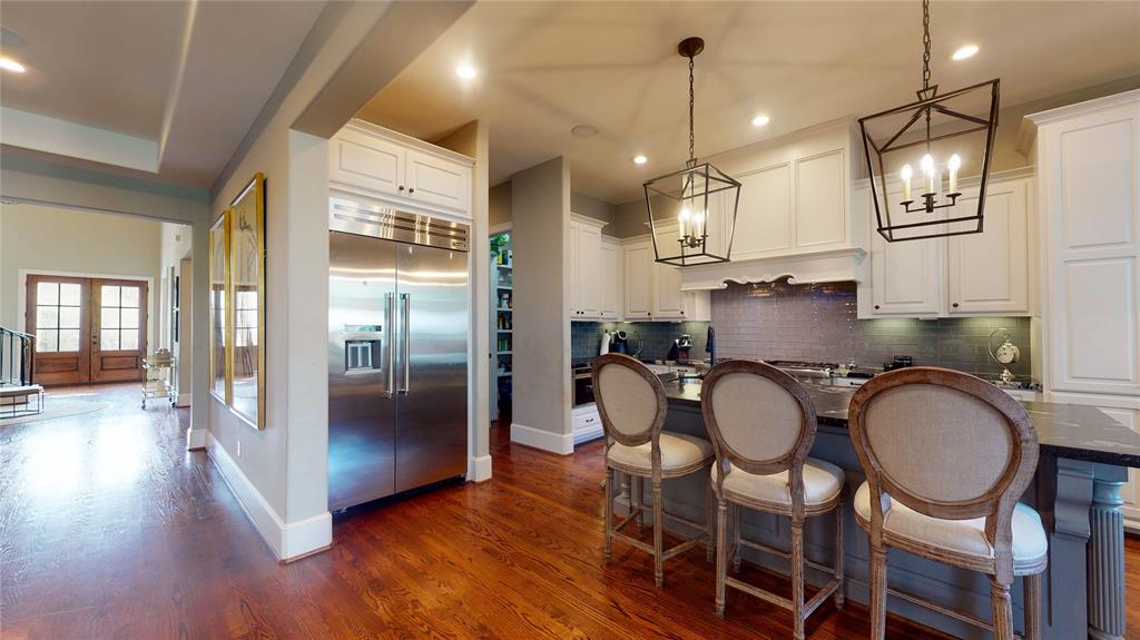 4026 2 Merrick Street, Houston, Texas 77025, 5 Bedrooms Bedrooms, 13 Rooms Rooms,4 BathroomsBathrooms,Single-family,For Sale,Merrick,74424332