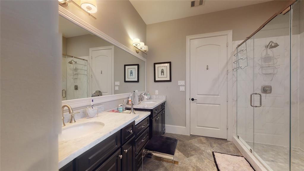 4026 2 Merrick Street, Houston, Texas 77025, 5 Bedrooms Bedrooms, 13 Rooms Rooms,4 BathroomsBathrooms,Single-family,For Sale,Merrick,74424332
