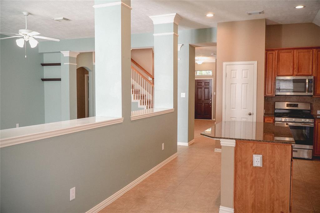 14426 1.5 Country Haven Court, Houston, Texas 77044, 4 Bedrooms Bedrooms, 11 Rooms Rooms,2 BathroomsBathrooms,Single-family,For Sale,Country Haven,63516309