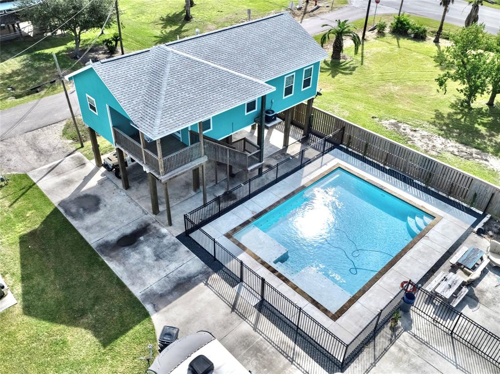 134 1 19th Street, San Leon, Texas 77539, 2 Bedrooms Bedrooms, 4 Rooms Rooms,1 BathroomBathrooms,Single-family,For Sale,19th,56956703
